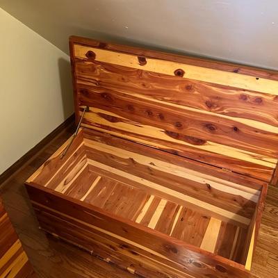 Cedar Wood Chest