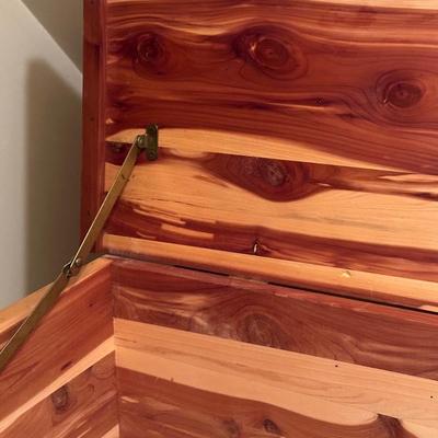 Cedar Wood Chest