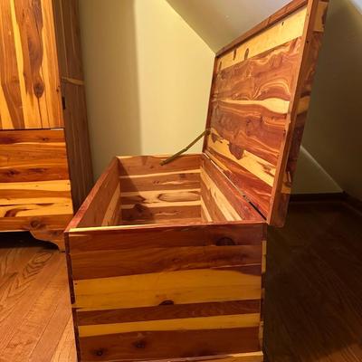 Cedar Wood Chest