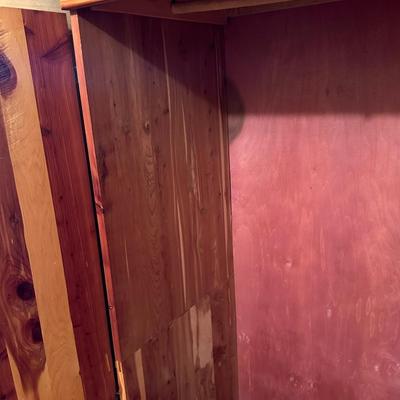 Cedar Wardrobe Armorie