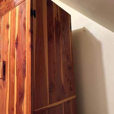 Cedar Wardrobe Armorie