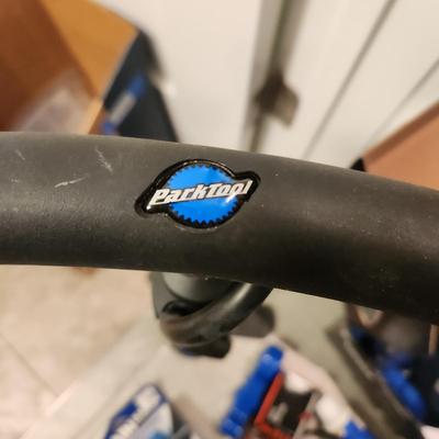 Biking Bicycle Lot Thule Straps Chain Scrubber , Presta Valve Tubes , Park Tool PFP-8 Floor Pump