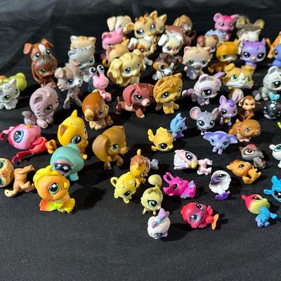 Large Lot of Littlest Pet Shop Figurines