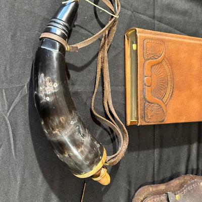 Western Decor & Figurines