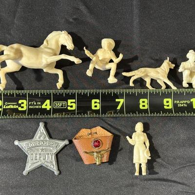 Western Decor & Figurines
