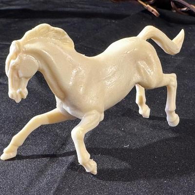 Western Decor & Figurines