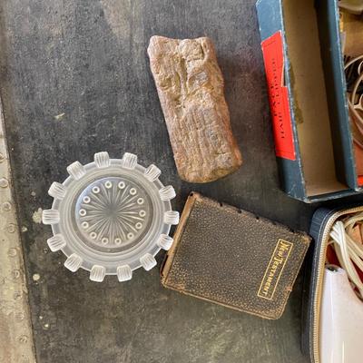 VINTAGE RAZORS, A PIECE OF PETRIFIED WOOD, AN ASH TRAY AND A POCKET BIBLE