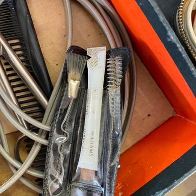 VINTAGE RAZORS, A PIECE OF PETRIFIED WOOD, AN ASH TRAY AND A POCKET BIBLE