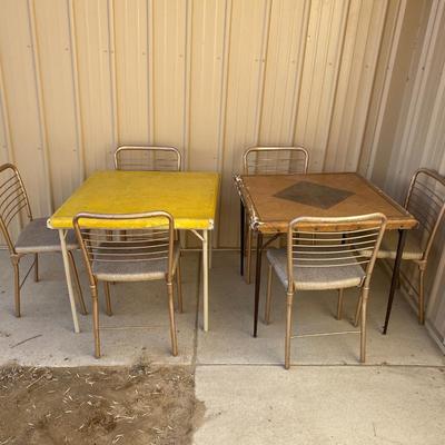 2 CARD TABLES AND 6 FOLING CHAIRS