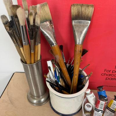 1187 Art Supply Lot