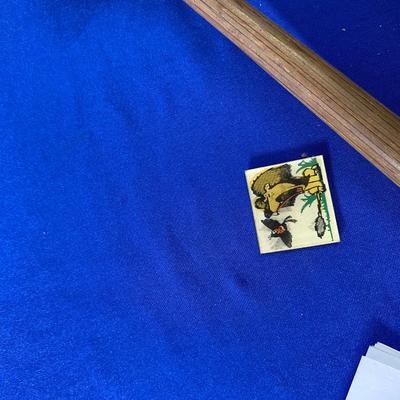 CHILDREN.’S RECORD PLAYER & OTHER OLD MISC KIDS ITEMS