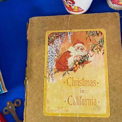 CHILDREN.’S RECORD PLAYER & OTHER OLD MISC KIDS ITEMS