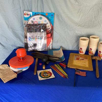 CHILDREN.’S RECORD PLAYER & OTHER OLD MISC KIDS ITEMS