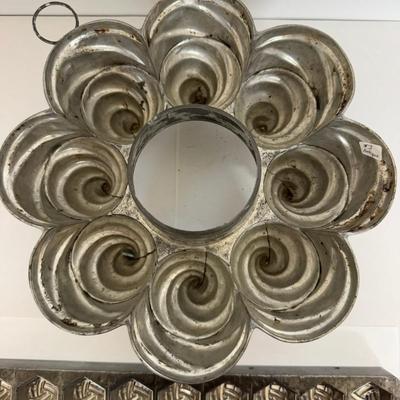 1190 Saxony Tin Mold & Candy Mold