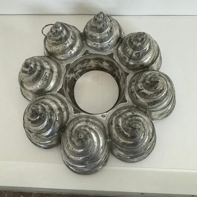 1190 Saxony Tin Mold & Candy Mold