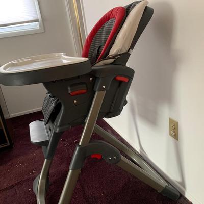 LOT 3 O: 2014 Graco Duo Diner Highchair Model #1896355