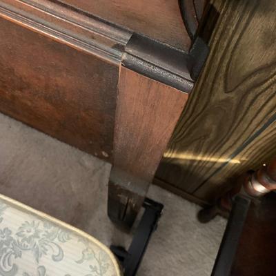 LOT 4 B: Vintage French 2 Tier Side Table & Matching Headboard