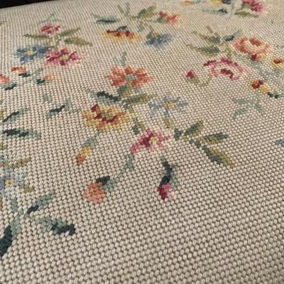 LOT 6 B: Vintage / Antique French 6 Drawer Vanity w/ Floral Embroidered Stool