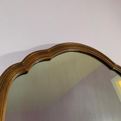 LOT 6 B: Vintage / Antique French 6 Drawer Vanity w/ Floral Embroidered Stool