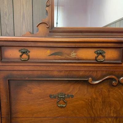 LOT 7 B: Vintage / Antique 4 Drawer Vanity Dresser w/ Mirror