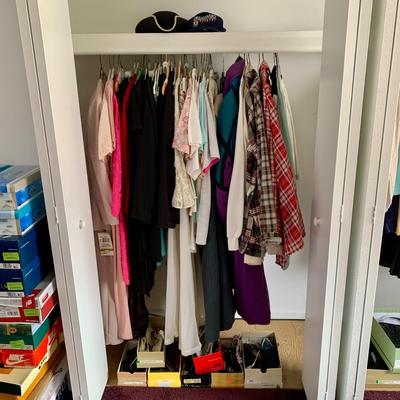 LOT 8 C: Closet Clear Out! Women's Clothes, Suits, Jackets, Shoes, Boots, & More