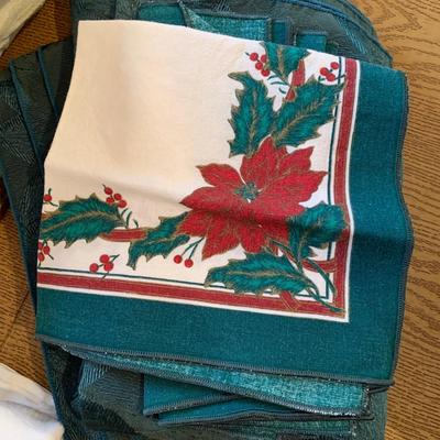 LOT 9 H: Linen Closet Clear Out! Blankets, Towels, Tablecloths & More