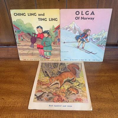 LOT 11 O: Antique / Vintage / & Modern Children's Books Collection: 1923 "Boys And Girls Of Bookland" by Nora...