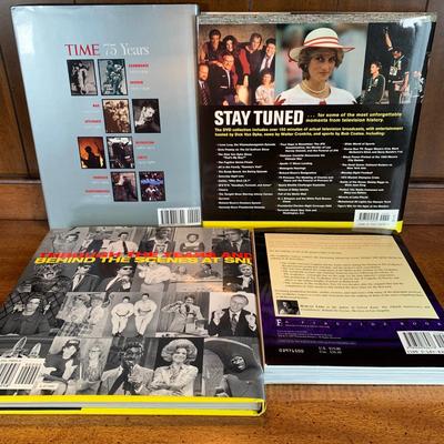 LOT 12 O: Entertainment Book Collection: "The Story Of The Making Of Ben-Hur", "The Godfather Legacy" by Harlan Lebo,...