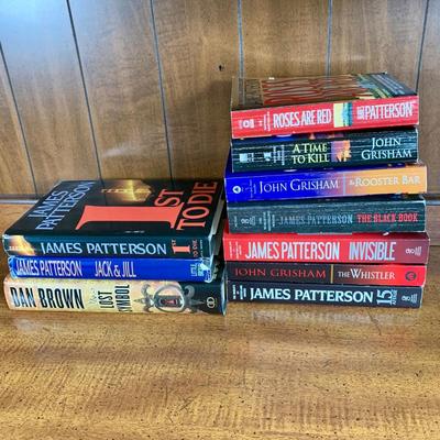 LOT 15 O: Novel Collection: "Lost Symbol" by Dan Brown, "The Whistler" John Grisham, "Roses Are Red" by...