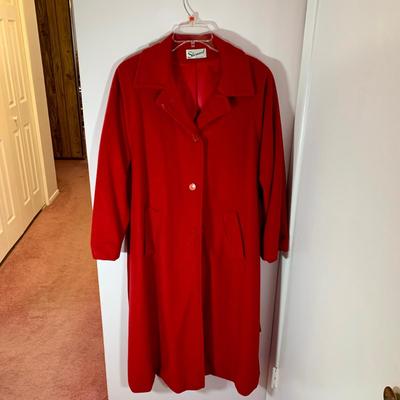 LOT 19 H: Vintage Sherwood & Harris Tweed Red Coats