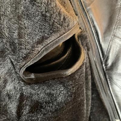 LOT 20 H: 2 Haband Executive Division Size Large Leather Jackets Black & Brown