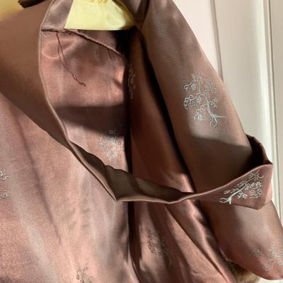 LOT 21 H: Vintage Mink Wrap (R.M. Taylor Co. Furs), Shrug, & Angora Rabbit Crochet Detachable Collar