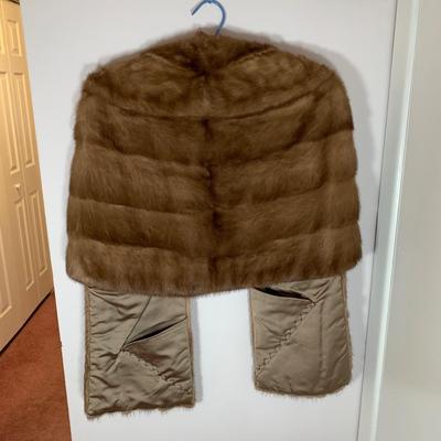 LOT 21 H: Vintage Mink Wrap (R.M. Taylor Co. Furs), Shrug, & Angora Rabbit Crochet Detachable Collar