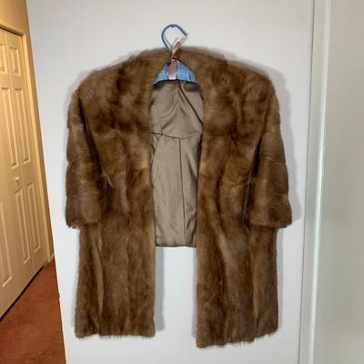 LOT 21 H: Vintage Mink Wrap (R.M. Taylor Co. Furs), Shrug, & Angora Rabbit Crochet Detachable Collar