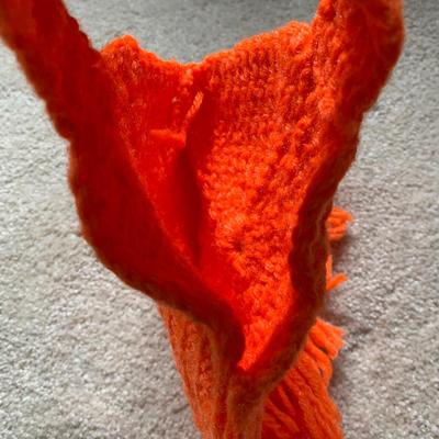 LOT 25 B: Handmade Knit / Crochet Collection: Berets, Shawls, Ponchos, Scarf, Mittens, & Purse