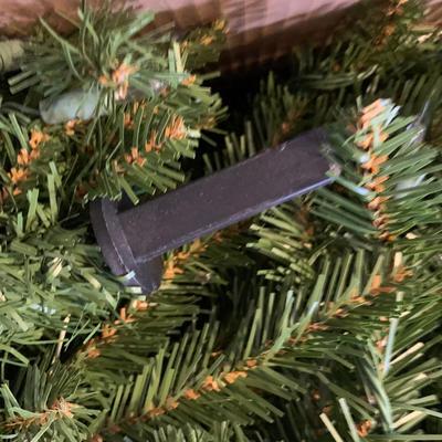 LOT 26 L: Boscov's 7' Dunhill Prelit Christmas Tree