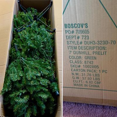 LOT 26 L: Boscov's 7' Dunhill Prelit Christmas Tree