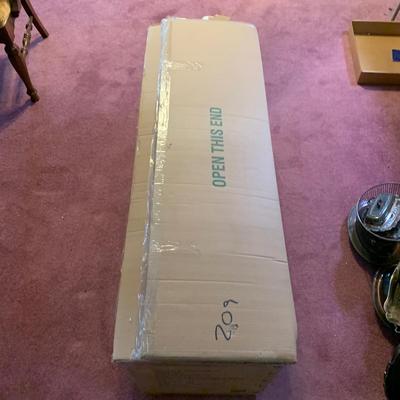 LOT 26 L: Boscov's 7' Dunhill Prelit Christmas Tree