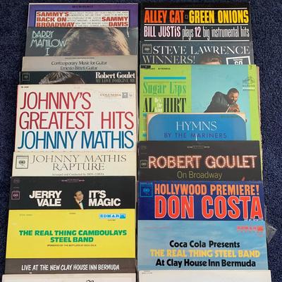 LOT 33 Vinyl Record Collection: "Sinatra's Sinatra; A Collection Of Frank's Favorites", Tony Bennett "Who Can I...