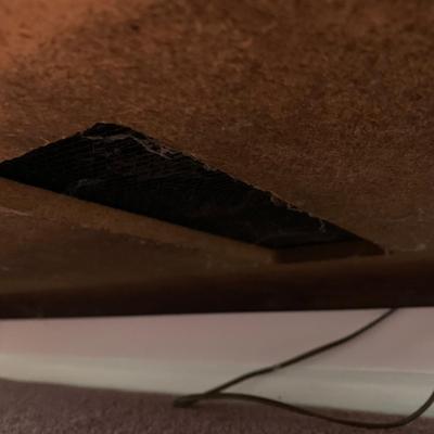 LOT 34 H: Vintage Magnavox Micromatic Record Player Stereo Console Cabinet