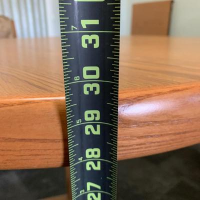 LOT 36 K: Kitchen Table w/ Leaf & 4 Rolling Swivel Chairs