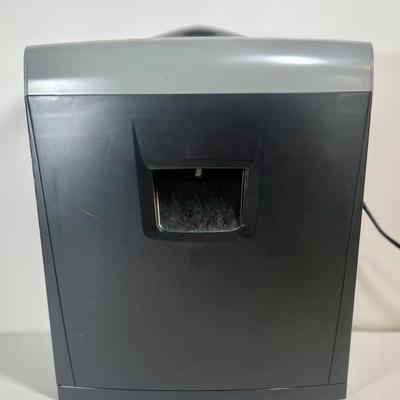 LOT 41L: 2015 HP OfficeJet 4650 with NIP HP Instant Ink & Aurora AU845XA Paper & Credit Card Shredder