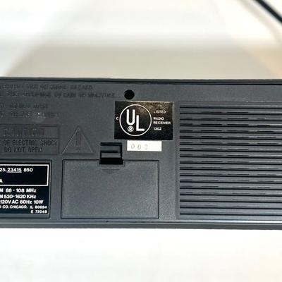 LOT 42L: Vintage Sears Roebuck Cassette AM/FM Clock Radio Model 225 23415 850