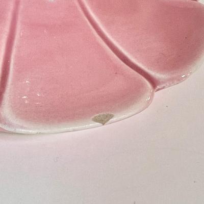 LOT 44L: Scalloped Fringe Ceramic Lamp & Pair of Pink Ceramic Lamps