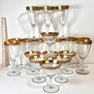 LOT 52K: Vintage Franciscan Style Gold Rimmed Glass Stemware