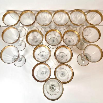 LOT 52K: Vintage Franciscan Style Gold Rimmed Glass Stemware