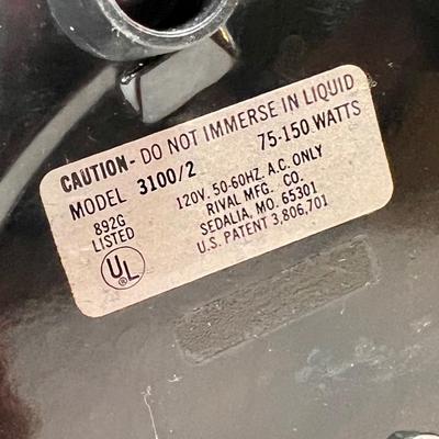 LOT 62K: Pair of Rival Crock-Pots with Removable Server & Slow Cooker - Models 3150/1 & 3100/2