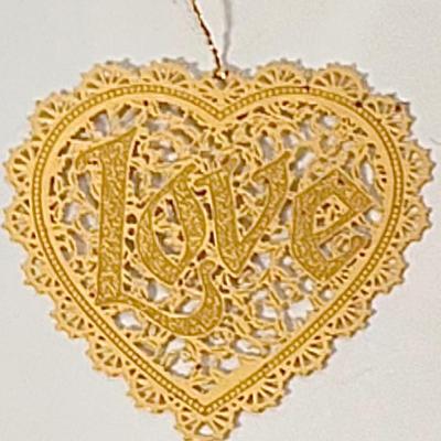 LOT 70L: Various Gold Doily Ornaments, Miniature Christmas Manger Figurines, Clear Acrylic Ornaments, & More