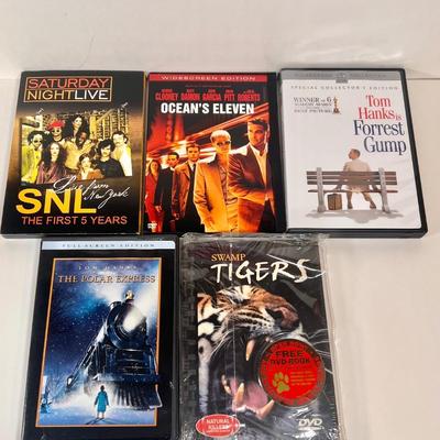 LOT 71L: DVD Collection Including Goodfellas, The Phantom of The Opera, The Simpsons Movie, Million Dollar Baby, V for Vendetta, & More!