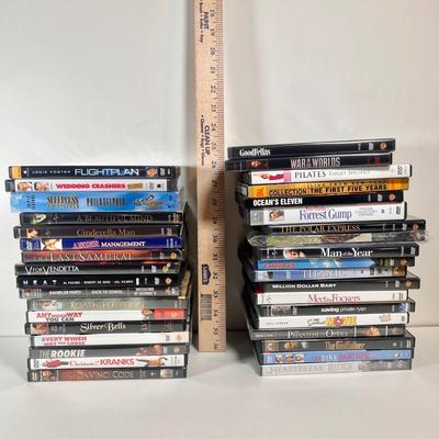 LOT 71L: DVD Collection Including Goodfellas, The Phantom of The Opera, The Simpsons Movie, Million Dollar Baby, V for Vendetta, & More!